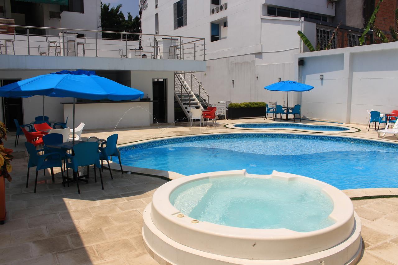 Hotel Royal Fenix Yopal Dış mekan fotoğraf