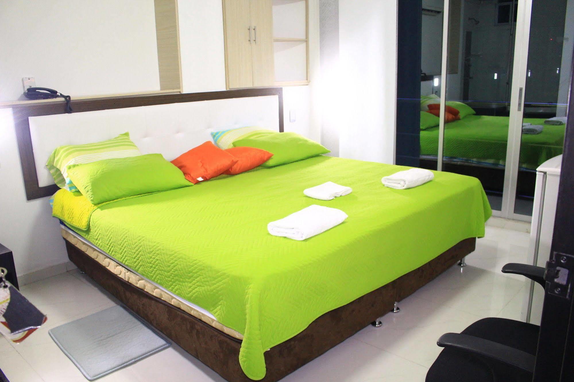 Hotel Royal Fenix Yopal Dış mekan fotoğraf
