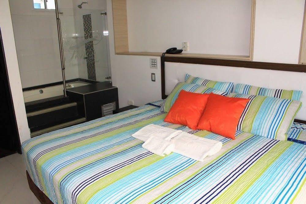 Hotel Royal Fenix Yopal Dış mekan fotoğraf